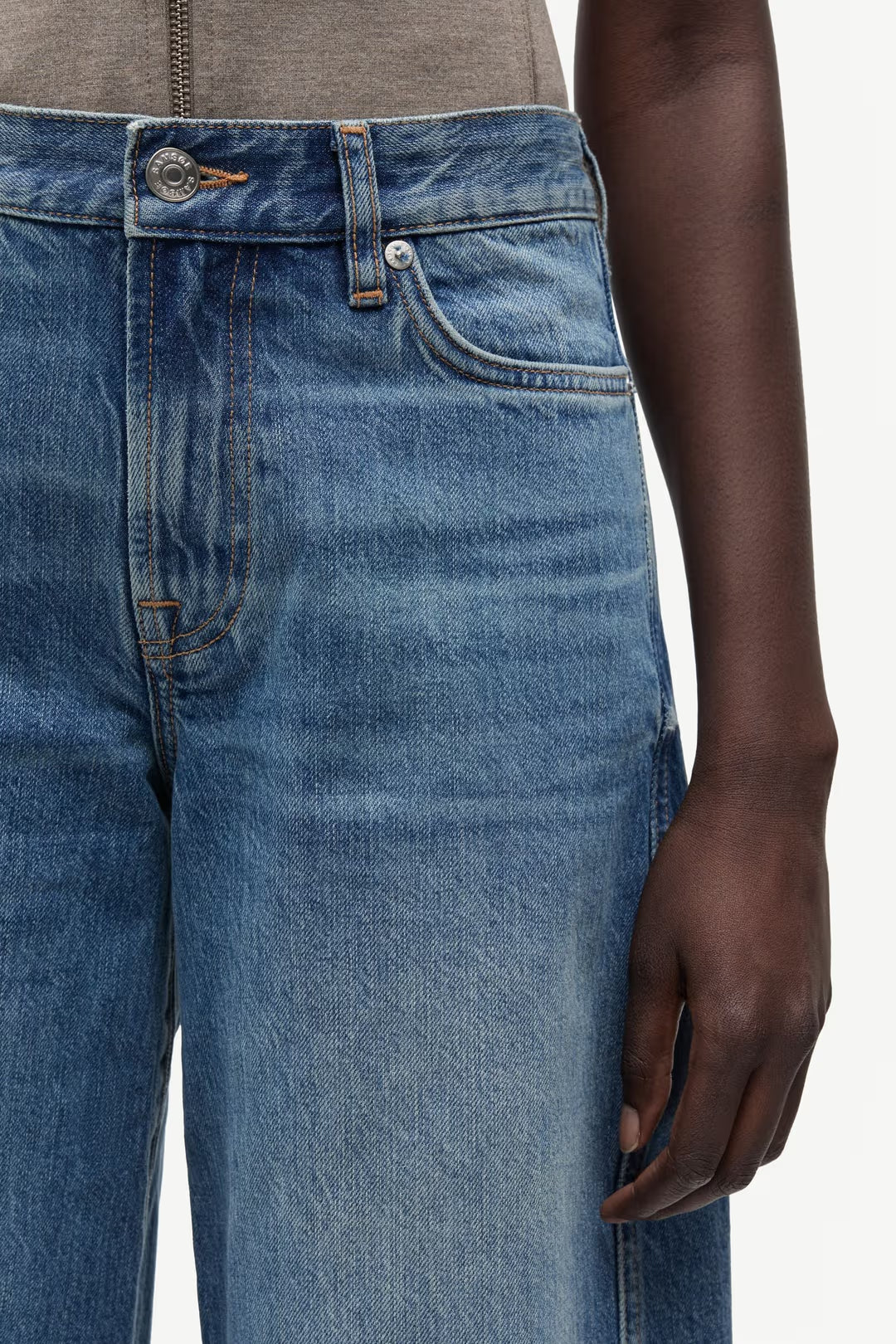 Saharpo Jeans in Sephia Blue
