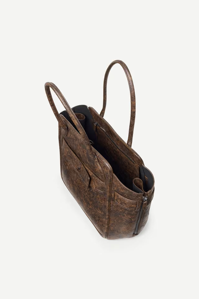 Hero Tote Large in 'Potting Soil'