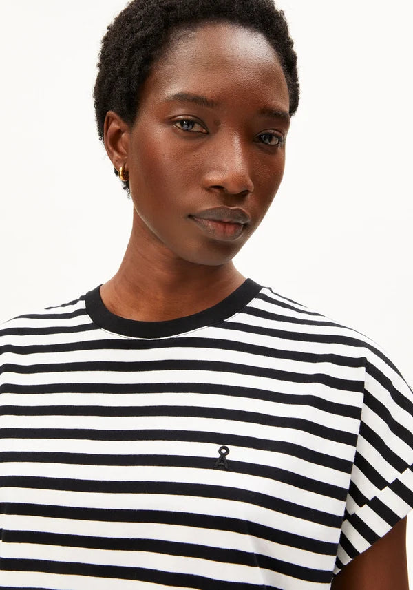 Idaara Stripes Tee in Black/White