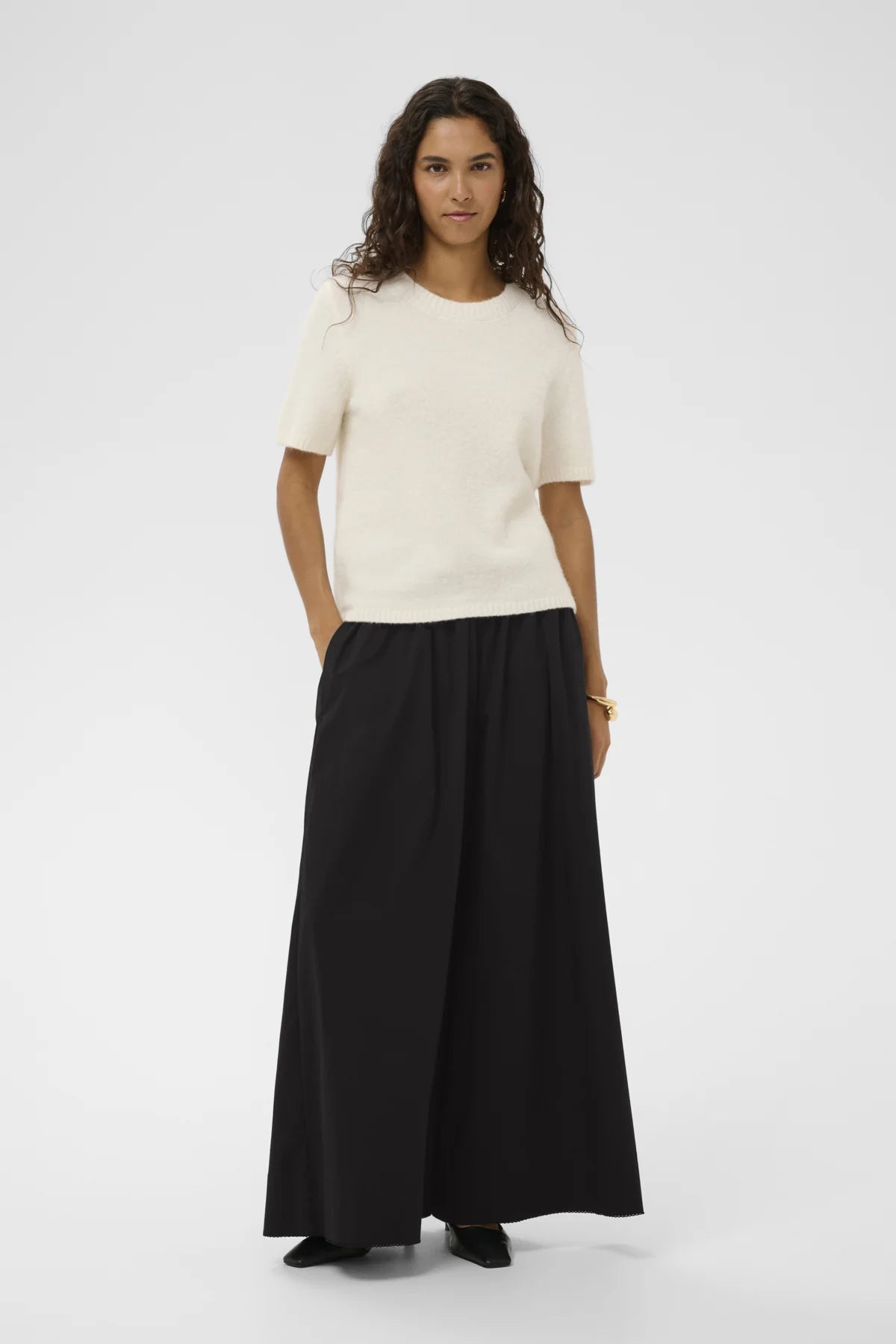 Noelle Wide Leg Cotton Trousers in Black