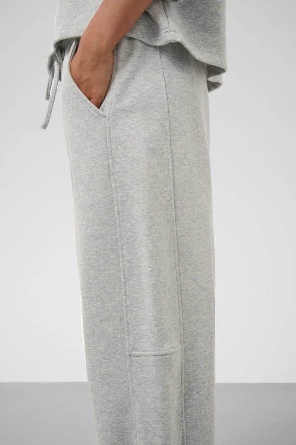 Nadie Pants in Grey Melange