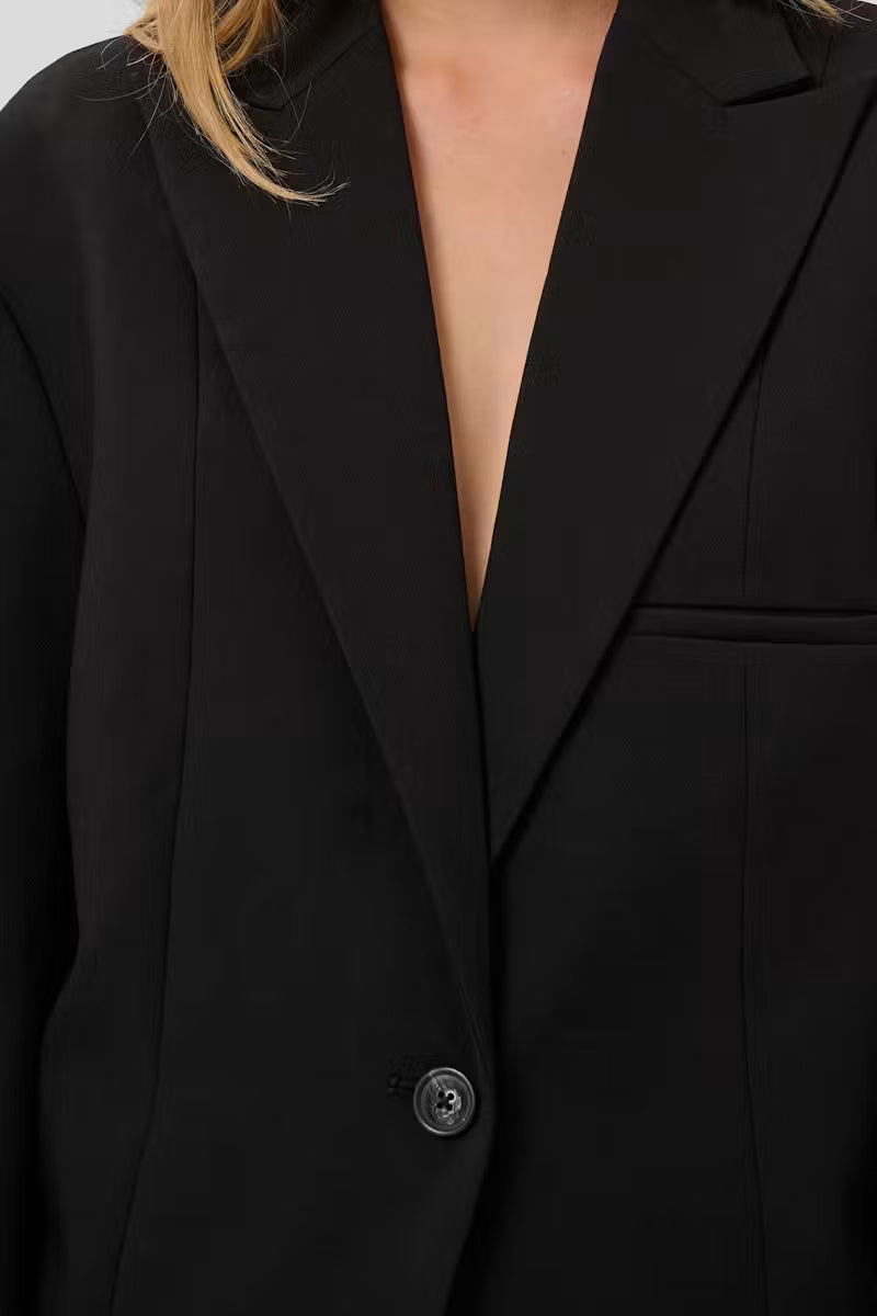 Corinne Meru Blazer in Black