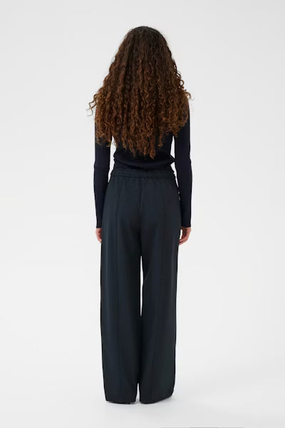 Lilu Trousers in 'Salute'