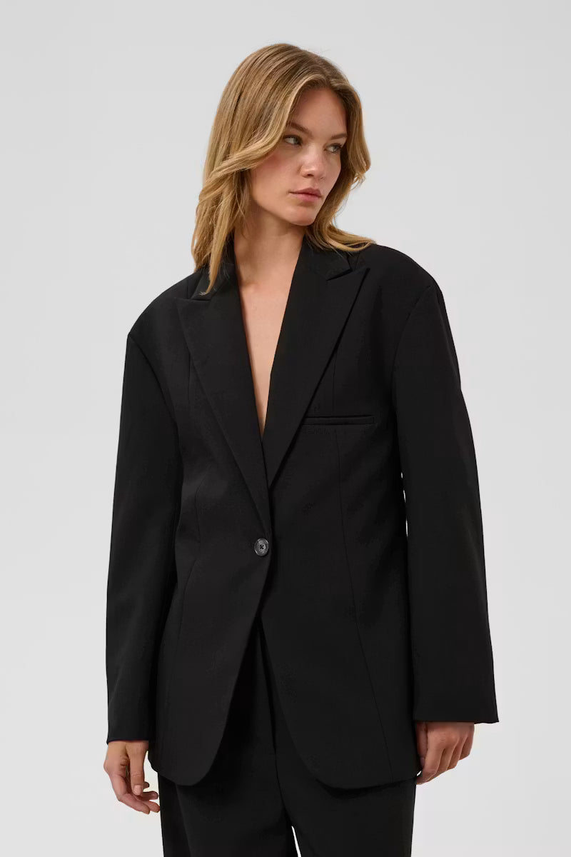 Corinne Meru Blazer in Black