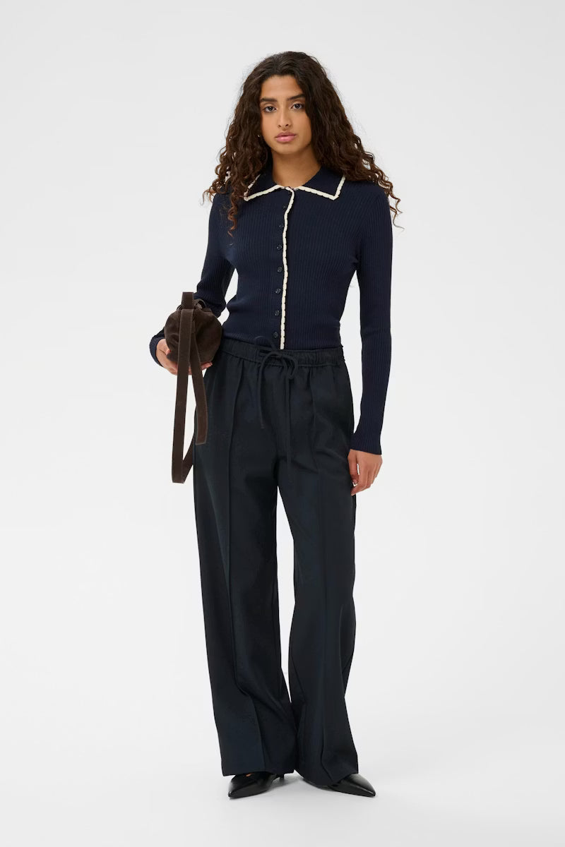 Lilu Trousers in 'Salute'