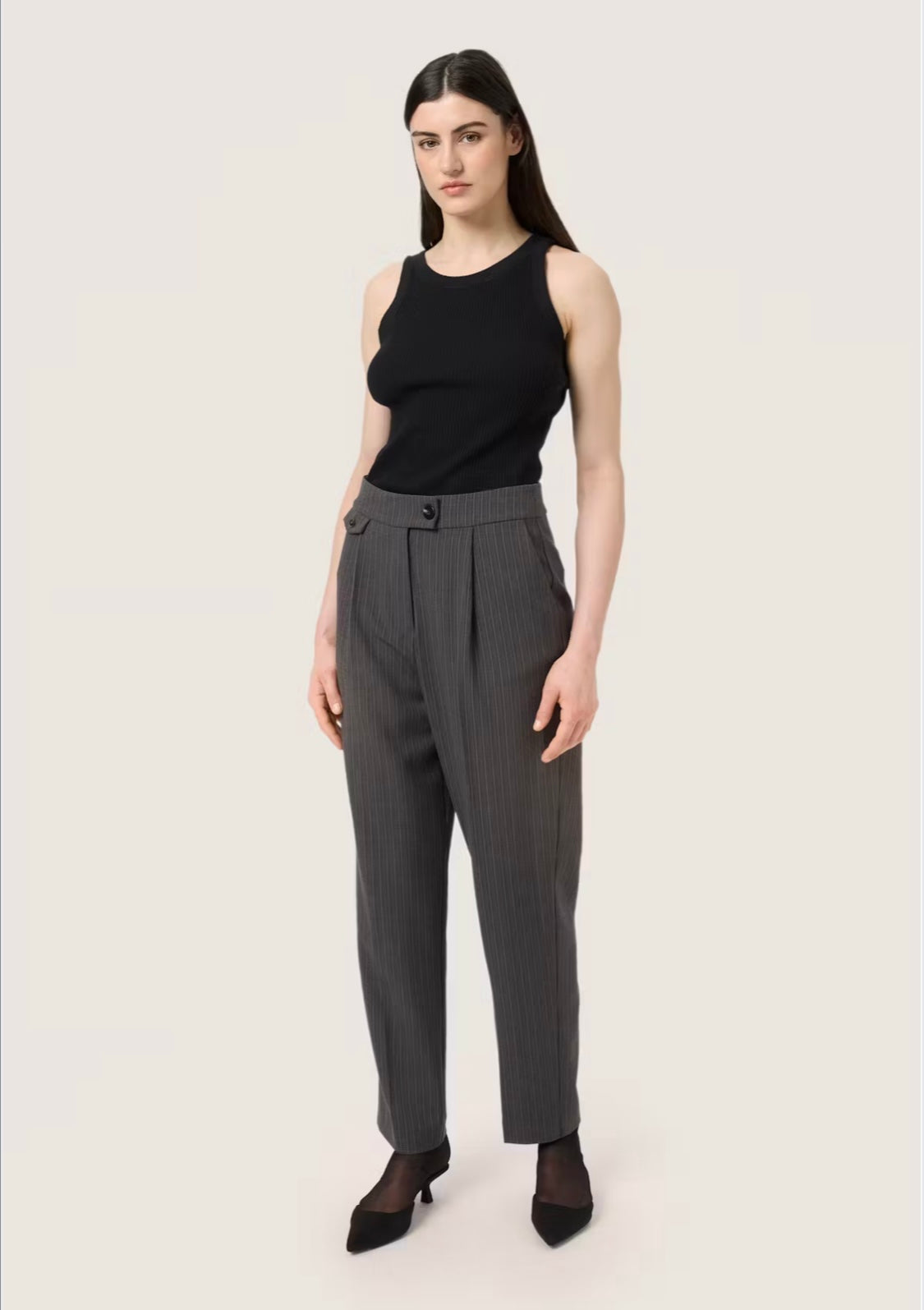 SOAKED IN LUXURY Birka Trousers in Black/Grey Stripe