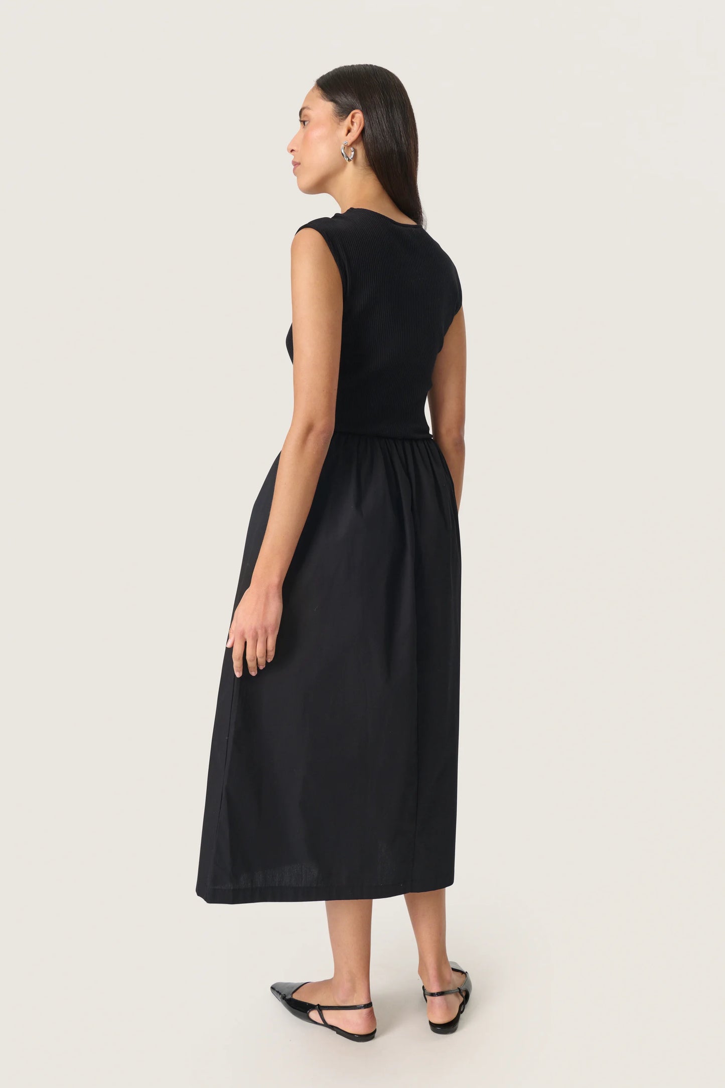 Simone Phoebe Dress in Black