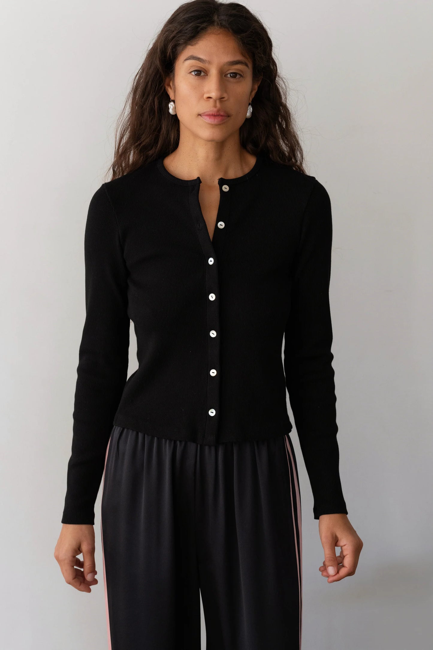 The Rib Cardi in Jet