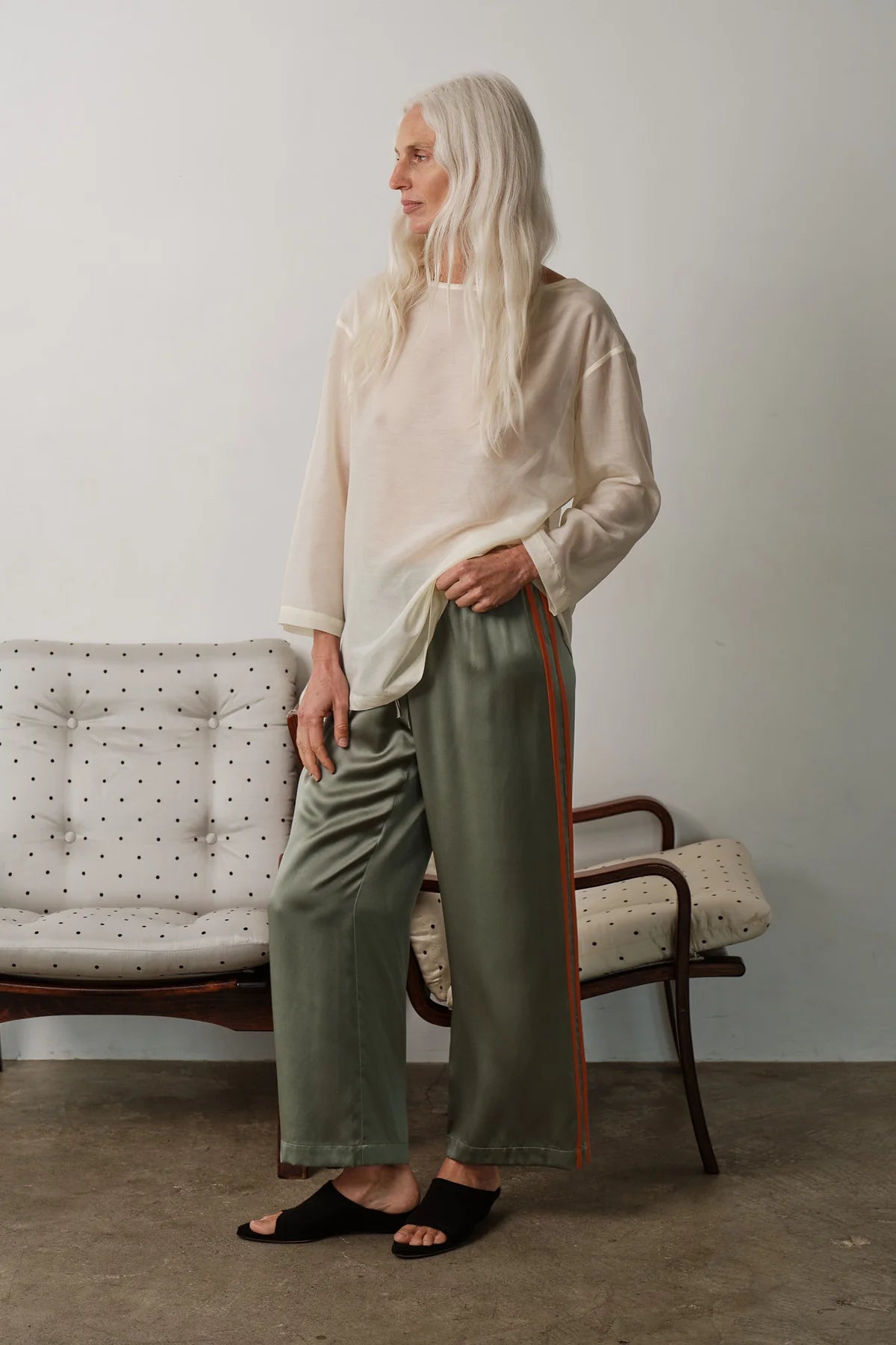 The Silk Stripe Crop Pant in Dill/Apricot
