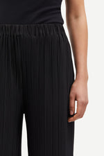 SAMSOE Uma Trousers in Black