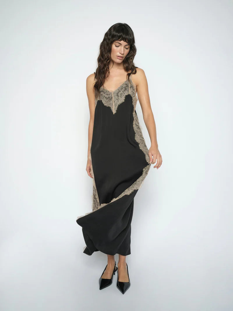 Laurie Annie Dress in Black/Sesame