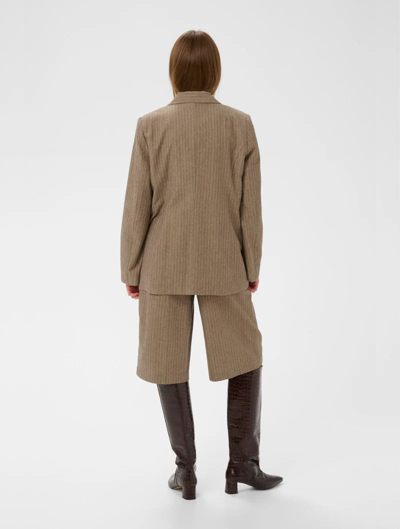 Ginevra Cotton + Linen Blazer in Cappuccino Pinstripes