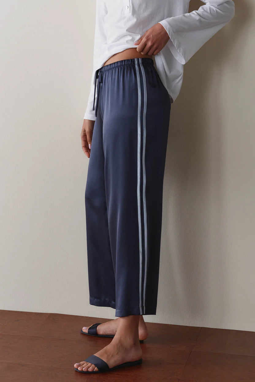 The Silk Stripe Crop Pant in Navy/Cloud
