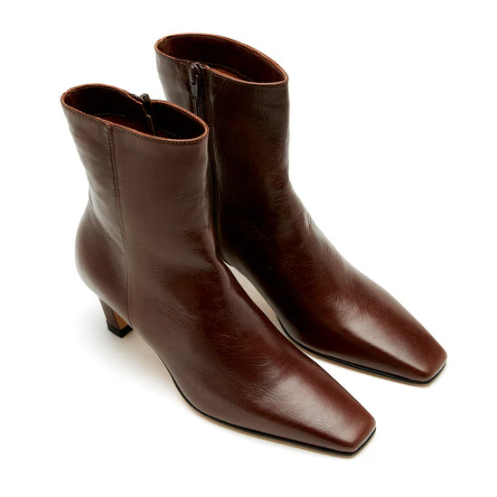 Lara Boot in Brown Leather